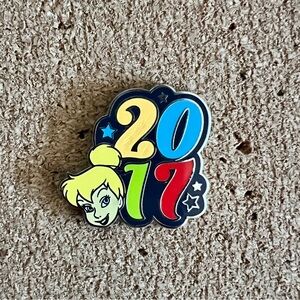 Disney 2017 Enamel Pin - Tinker Bell